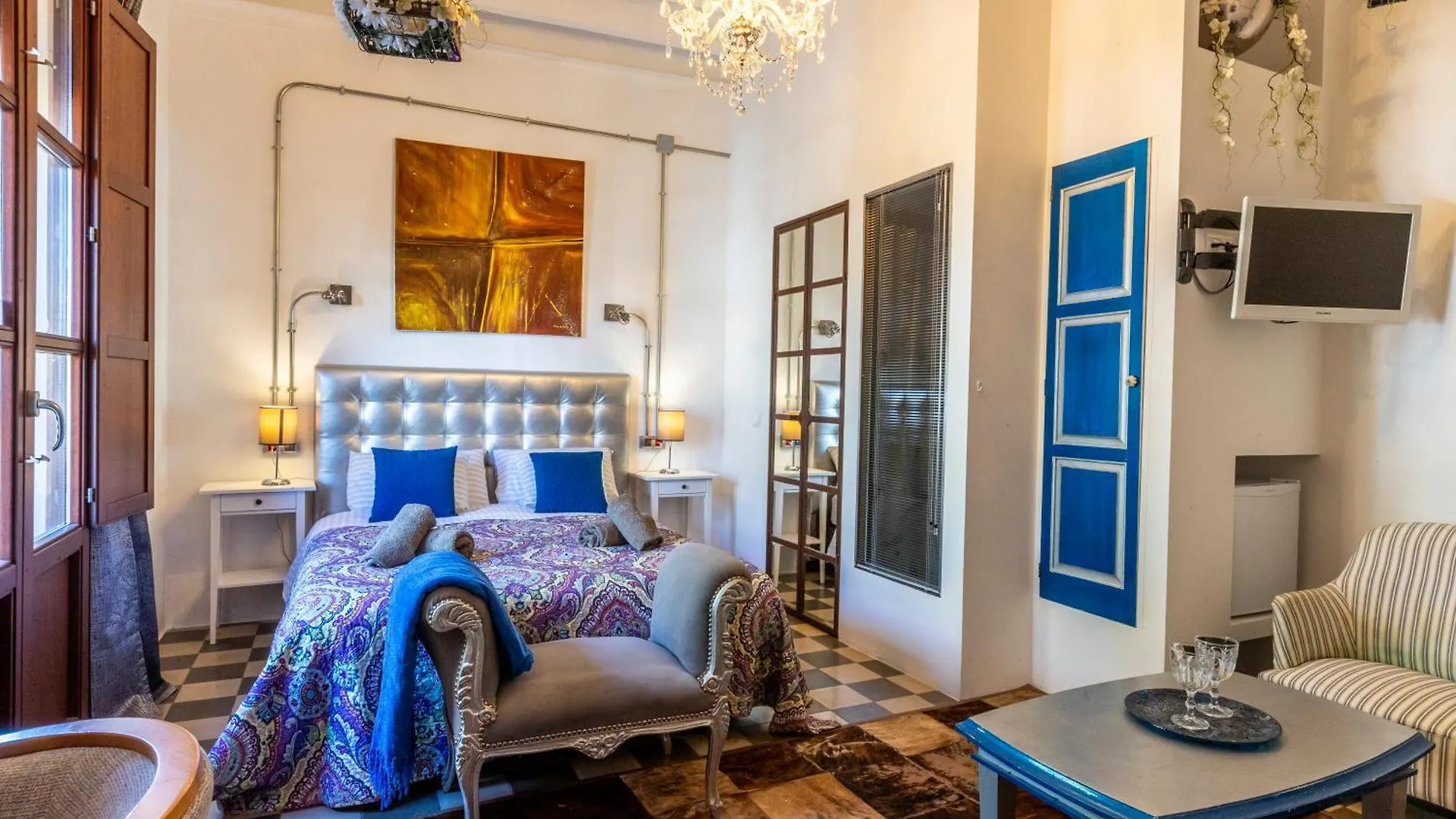 Ibiza Boutique Guest House contacts
